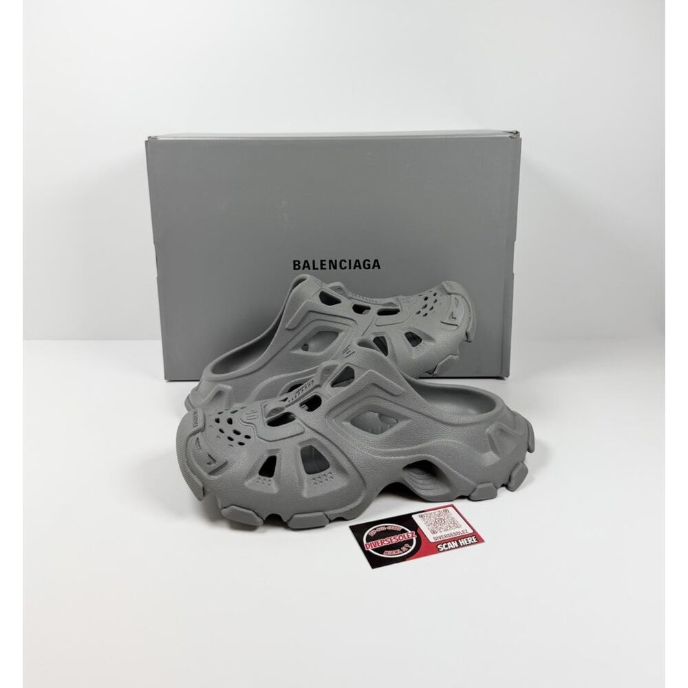 Balenciaga Gray Foam Sandal Clogs